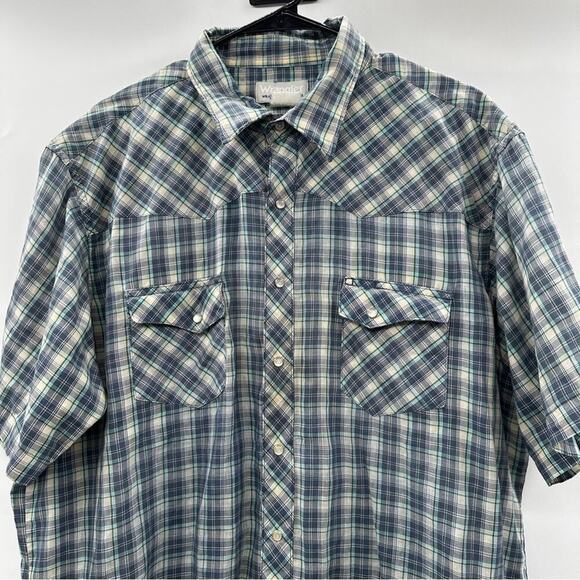 Vintage Wrangler Plaid Pearl Snap Button Down Short Sleeve Wrancher Shirt - Picture 2 of 9